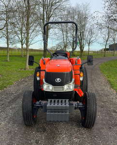 Kubota L2351 Compact Tractor M7060 4WD Tractor for Agriculture for Corn Wheat and Rice Harvesting with Kubota Engine - Product Image 5