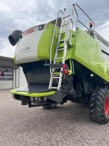 Moissonneuse-batteuse CLAAS LEXION 600 pour blé, machine agricole sur chenilles, 2009 - Product Image 3