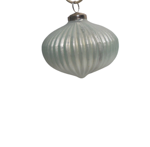 Dernière conception de Noël décoratif verre et fer suspendu navet couleur blanche boule de Noël ornement d'arbre - Product Image 1