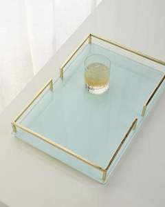 LE MEILLEUR PLATEAU EN RÉSINE MODERNE FABRIQUÉ À LA MAIN Plateau élégant arrondi jetable et écologique pour le service et le style de la maison - Product Image 1