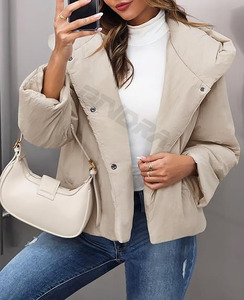 Abrigos ultraligeros de Invierno para mujer Chaqueta acolchada empacable resistente al agua Logotipo personalizado Técnicas de punto impresas transpirables - Product Image 4