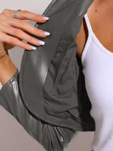 Veste en cuir de haute qualité à la mode pour femmes longueur régulière motif solide Streetwear pour l'automne et l'hiver - Product Image 4