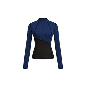 ชุดโยคะผู้หญิงแบบ 2 ชิ้น สีพื้น โลโก้ด้านหน้าปรับแต่งได้ น้ำหนักเบา ระบายอากาศดี เป็นมิตรกับสิ่งแวดล้อม แห้งเร็ว เหมาะสำหรับออกกำลังกาย ฟิตเนส และยิม - Product Image 5