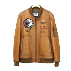 Chaqueta universitaria bordada de cuero de moda vintage para hombre OEM con nueva llegada de la mejor calidad para hombres y mujeres hecha en Pakistán - Product Image 6