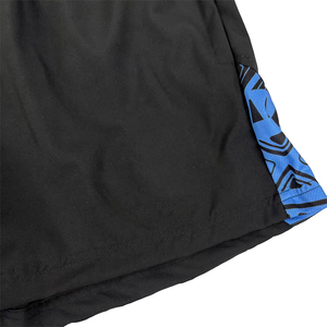 Shorts de rugby personnalisés de couleur noire en polyester, élastiques, respirants, à séchage rapide, pour équipe adulte avec service OEM - Product Image 3