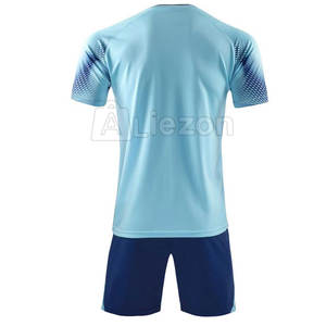 Uniforme de football personnalisé de haute qualité pour hommes de style d'arrivée Vente en gros Taille adulte Uniforme de secours - Product Image 3