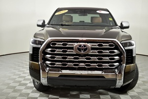 (W&T) PROMO Ventes 2022 TOYOTAs TUNDRA HYBRID 4X4 CREWMAX 1794 EDITION PICK-UP VOITURE D'OCCASION - Product Image 3
