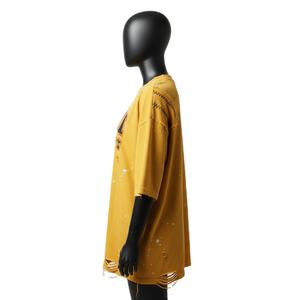 Camiseta Oversize para Mujer, Algodón Jersey Grueso de 220 GSM, Tejido Transpirable, Tono Mostaza Vintage, Borde Crudo Desgastado - Product Image 4