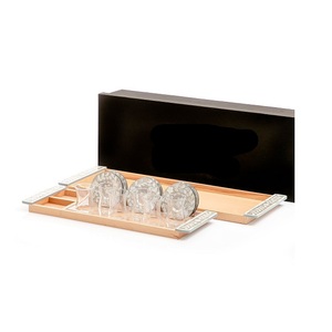 Plateau de service rectangulaire en acrylique et bois avec sous-verres en nacre, fait main, pour chocolats, en vente - Product Image 4