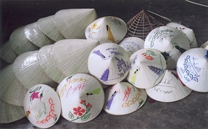Chapeau conique artisanal du Vietnam respectueux de l'environnement Feuilles de bambou non la Chapeau feuilles de palmier - Product Image 4