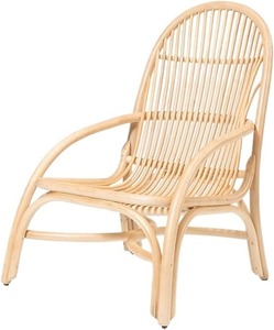Chaise longue en rotin écologique avec pieds effilés et dossier ouvert, design moderne pour l'ameublement intérieur/extérieur - Product Image 1