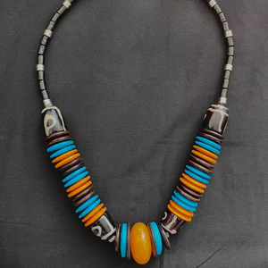 Collier de perles en résine fait à la main pour femmes et unisexe mode ange motif bijoux pour fête porter inde vente en gros en vrac - Product Image 1