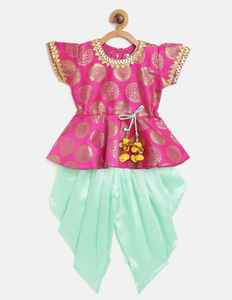 Achetez maintenant Approvisionnement d'usine Enfants Dhoti Style Salwar Kurta Costume Indien Pakistanais Vêtements Festival Occasions Salwar Costume Indien - Product Image 1