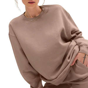 Sudaderas de mujer de gran tamaño de lana personalizadas, cuello redondo, sudaderas personalizadas en blanco al por mayor de alta calidad 300 Gsm para mujer - Product Image 4