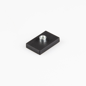 Sistema magnetico gommato 35x22,5x6mm con boccola filettata - Product Image 1