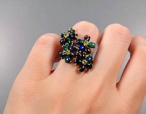 Bague de luxe en opale noire, certifiée IGI, en argent sterling, conçue pour un look élégant et affirmé, brillance florale intemporelle - Product Image 4