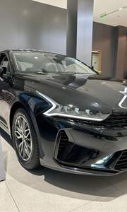 Véhicule d'occasion en promotion : KIA K5 2025 1.5T, essence turbocompressée, boîte automatique, intérieur cuir - Product Image 5