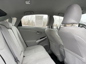 โตโยต้า พรีอุส โฟร์ ปี 2014 - Product Image 4