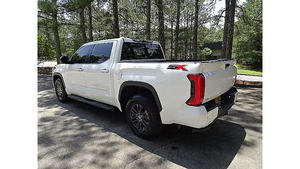 Voiture d'occasion certifiée LHD/RHD d'occasion d'occasion pour yota Tundra SR5 CrewMax 5.5 'Bed 2WD 2025 - Product Image 4