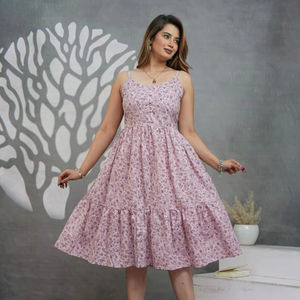 Vestido ajustado y acampanado Rosa Midi/hasta la pantorrilla para mujer 100% algodón ecológico y transpirable para fiesta - Product Image 1