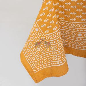 Nouvelles nappes rectangulaires en coton imprimé floral Dabu personnalisées pour les mariages, les fêtes et les décorations extérieures - Product Image 5