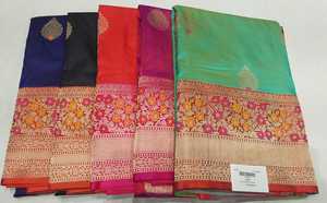 Saree traditionnel indien en soie pure 100% avec un travail Zari riche Vêtements ethniques parfaits pour les festivals et les occasions spéciales d'Inde - Product Image 6
