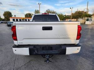 Toyotas tundras TRD PRO รถบรรทุกห้องโดยสารคู่100% ทำงานได้อย่างสมบูรณ์ปราศจากอุบัติเหตุรับประกัน1ปี - Product Image 2