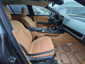 AUTHENTIQUE VÉHICULE D'OCCASION 2024 Lexus RX 450e SUV - Product Image 5