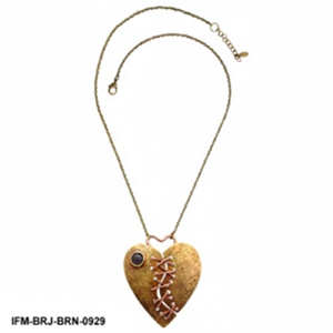 Conjunto de Collar y Aretes de Latón Envejecido Hechos a Mano por Rota Artistry, Diseño Cosido, Joyería Vintage para Mujer - Product Image 3