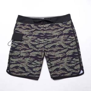 Ropa de hombre pantalones cortos de talla grande estilo callejero algodón poliéster deportes de verano Casual diseño personalizado sublimación hombre corto 2024 - Product Image 1