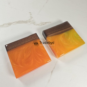 Juego de Posavasos de Resina de Lujo Hechos a Mano, 4x4 Pulgadas, Calidad Premium, Colores Personalizables para Hogar, Bar y Bodas, Tradebyd - Product Image 4