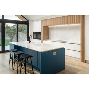 แผ่นหินอ่อนลาย Calacatta Gold ดีไซน์ทันสมัย กันน้ำ ทนทาน ขนาดใหญ่ สำหรับอ่างล้างหน้าในห้องน้ำ - Product Image 3