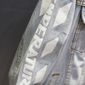 Chaqueta vaquera para hombre personalizada de alta calidad, venta al por mayor de vaqueros de algodón para invierno, estilo de calle con logotipo y diseño personalizados - Product Image 6