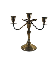 Grand candélabre décoratif moderne en aluminium à 3/5 bras, finition argentée, pour mariage et décoration intérieure, porte-bougies et centre de table