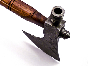 Prix bas Nouvelle hache de tuyau de fumée de lame en acier Damas faite à la main avec hache de manche en bois de rose et pochette en cuir - Product Image 4