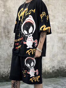 ชุดเสื้อยืดและกางเกงขาสั้นลายกราฟิกสตรีทแวร์สำหรับผู้ชาย ไซส์พลัส |   ชุดฮิปฮอปขนาดใหญ่ |   ชุดลำลองสองชิ้นสไตล์เมืองสำหรับฤดูร้อน - Product Image 5