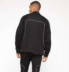 Logo personnalisé imperméable léger polyester et nylon coupe-vent survêtements pour hommes ensemble de survêtement coupe-vent extérieur en nylon pour hommes - Product Image 3