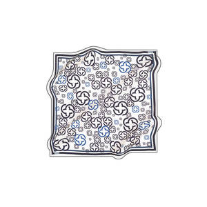 Écharpe carrée en coton blanc à motif floral - Product Image 1