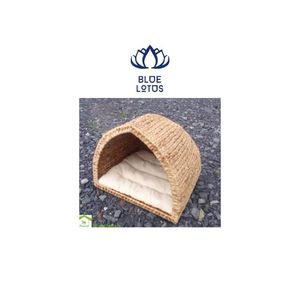 Casa de gatos hecha de materiales respetuosos con el medio ambiente - Product Image 1