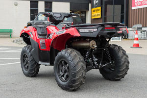 Kawasakis-Brute Force 750 ATV 4x4 2025 avec moteur V-twin refroidi par liquide, transmission CVT, 4 roues motrices - Product Image 4