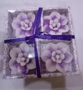 Velas de fragancia floral de diseñador con aroma rico ideal para eventos, regalos o servicios de hotel velas perfumadas de llegada caliente - Product Image 2