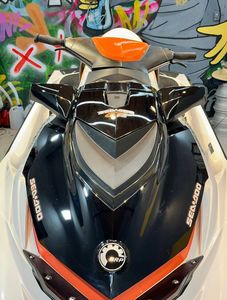 Moto Acuática Sea-Doo Fishpro 202 con Motor de 1500cc - Product Image 3