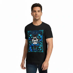 เสื้อยืดวิดีโอเกม Hollow Knight ผ้าคอตตอนเจอร์ซีย์ 100% ทรงหลวม ลายกราฟิกแบบเรียบ ดีไซน์พิเศษ ป้ายยี่ห้อแบบกำหนดเอง เสื้อผ้าเปล่า - Product Image 3