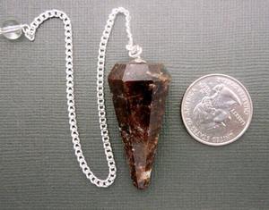 Péndulo de Granate en Oferta, Hermosa Herramienta de Radiestesia para la Pasión y la Energía, de Ágata Muntaha - Product Image 4