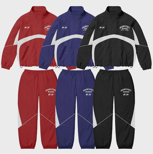 Chaqueta Deportiva con Capucha, Estampado Digital Invernal, Cortavientos Ligero, Transpirable, con Forro Polar, Conjunto Deportivo, Logotipo Personalizado - Product Image 1