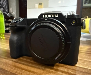 <span class=keywords><strong>Appareil</strong></span> <span class=keywords><strong>photo</strong></span> reflex numérique professionnel FUJIFILMS GFX100s, modèle original, capteur CMOS, vidéo 4K, zoom optique, écran 2"-3", batterie au lithium, <span class=keywords><strong>carte</strong></span> <span class=keywords><strong>SD</strong></span> - Product Image 1