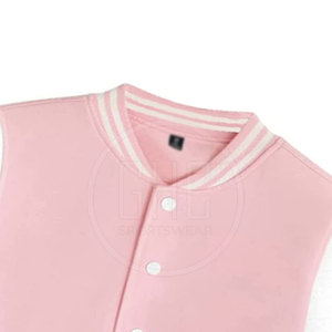 Venta al por mayor de tallas personalizadas chaqueta Letterman sostenible relleno de algodón y lana forrado transpirable chaquetas Letterman para mujer - Product Image 2