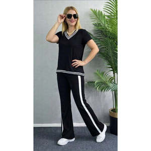 Conjunto de Dos Piezas para Mujer, Blusa de Manga Corta con Cuello en V de Viscosa de Dos Hilos y Pantalones, 35323 - Negro - Product Image 2