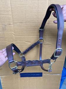 Caballos de cuero trenzado - Product Image 3