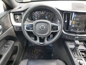 วอลโว่ XC60 ปี 2021 สภาพใหม่เอี่ยม - Product Image 3